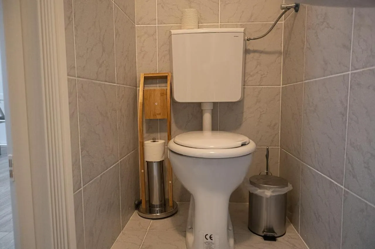 Standard 3Br Apt Near Hauptbahnhof Vienna Apartment